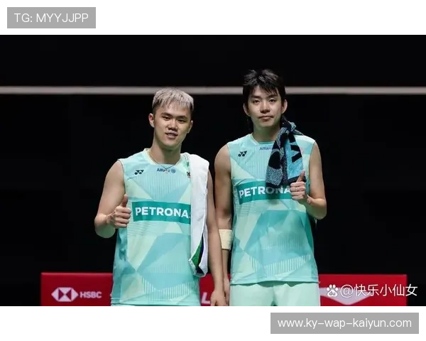 羽毛球男双庆祝跳相扑舞:激情、默契与荣耀的完美交融 羽毛球男双庆祝跳相扑舞:激情、默契与荣耀的完美交融