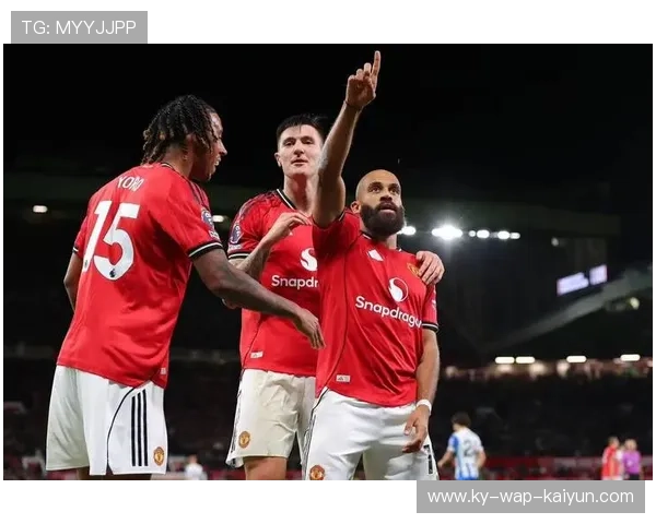 巴西神锋两个月0进球!从天才沦为水货?网友称新大罗被打回原形 巴西神锋两个月0进球!从天才沦为水货?网友称新大罗被打回原形